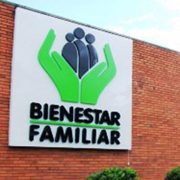 docente del icbf habria abusado de un
