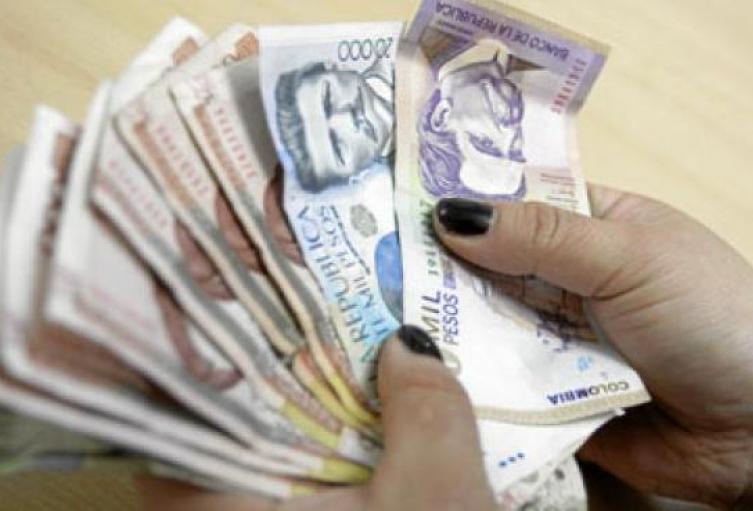 Dinero Colombiano