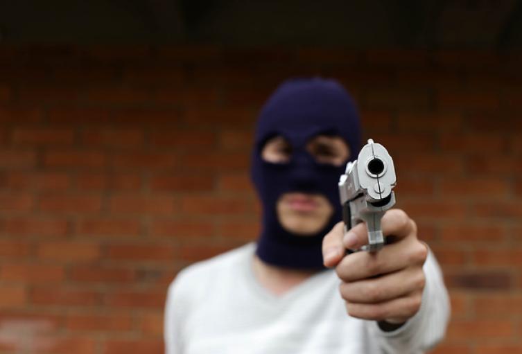 Pistola