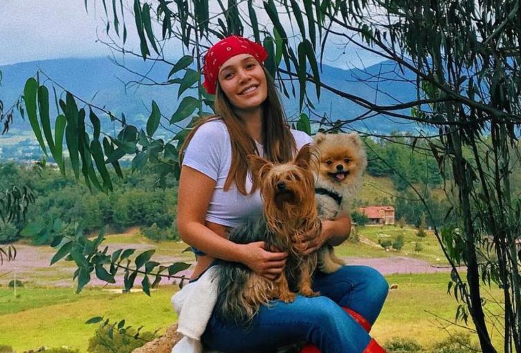 Lina Tejeiro y sus mascotas