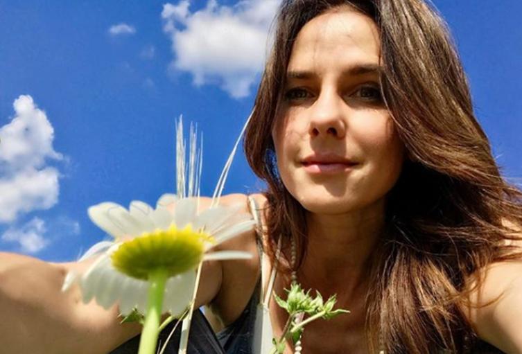 La exreina publicó una imagen hablando de aquellos que buscan compartir toda su vida en redes sociales y mostrar una realidad que no es verdad.