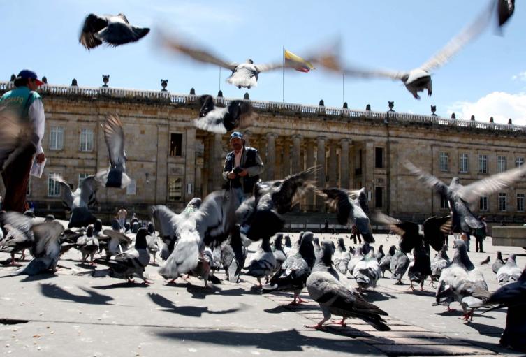 Los vendedores de maíz en la Plaza de Bolívar