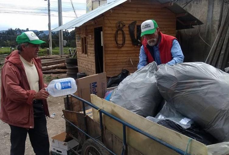 Ángel reciclador en Ubaté