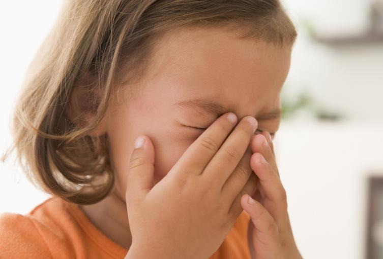 Niña llorando