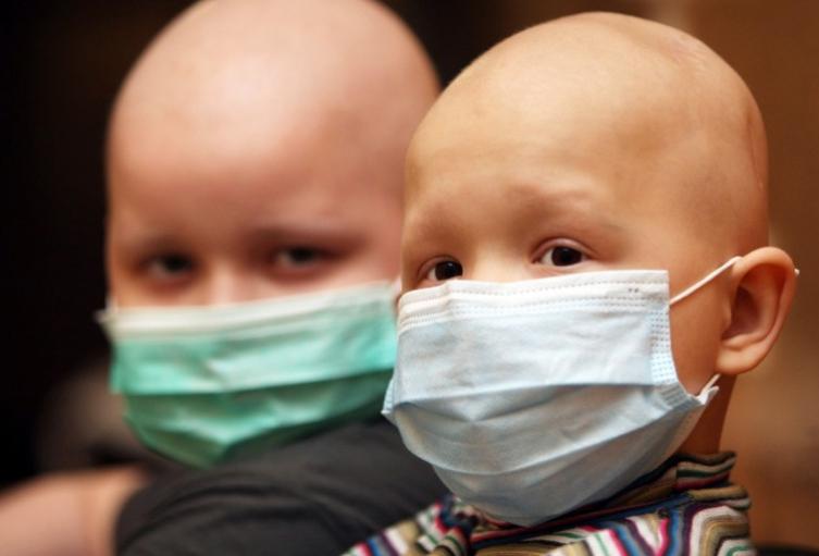 Niños con cáncer.