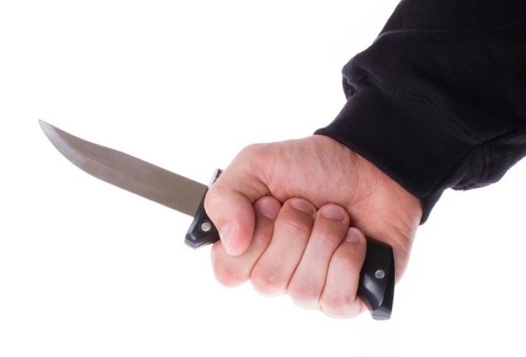 Ataque con cuchillo