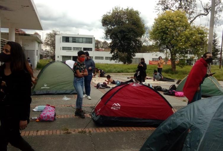 Estudiantes de la Pedagógica tambien lo harán