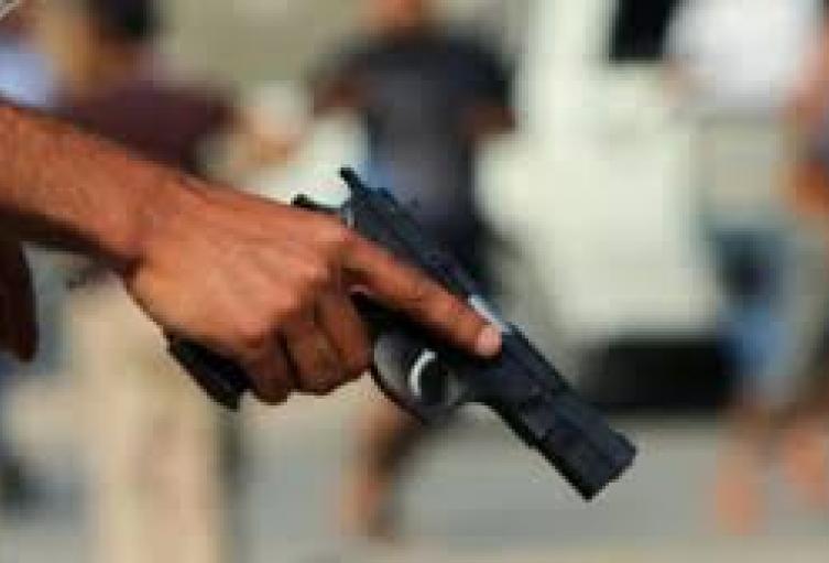 Pistola