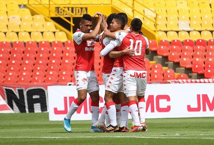 Santa Fe vs Bucaramanga por Copa BetPlay
