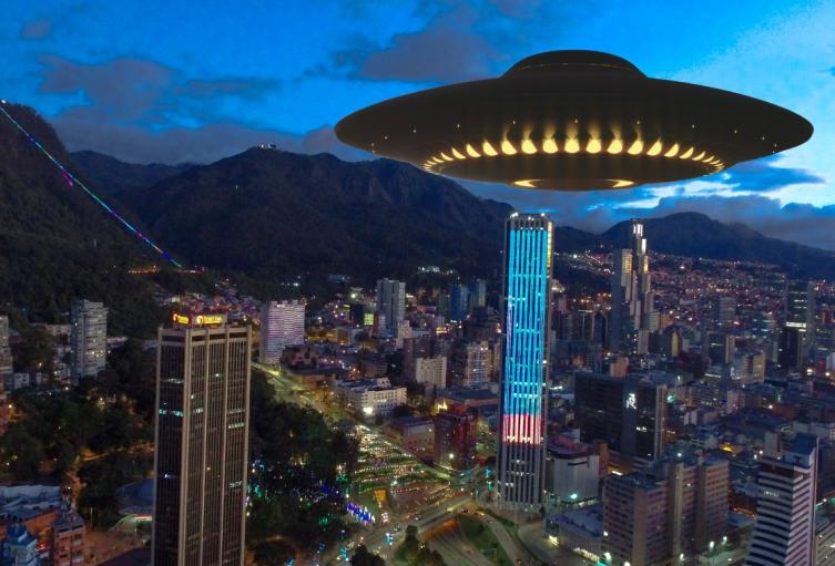Ovnis sobre Bogotá: Ciudadano filma misterioso objeto en el cielo