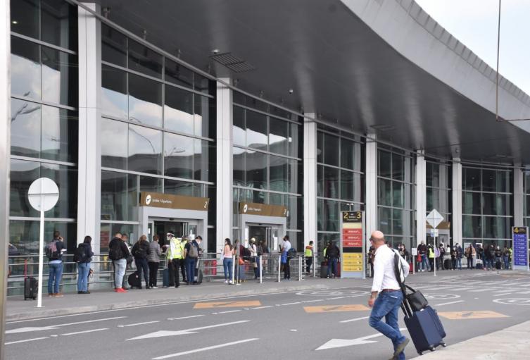 Aeropuerto Internacional El Dorado de Bogotá