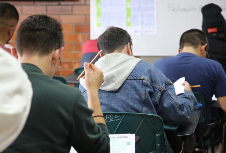 Resultados de pruebas estatales para poder ingresar a la U