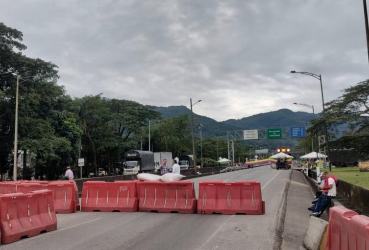 Cierres en la vía al Llano, 22 de julio de 2025 Cierres en la vía al Llano, 22 de julio de 2025