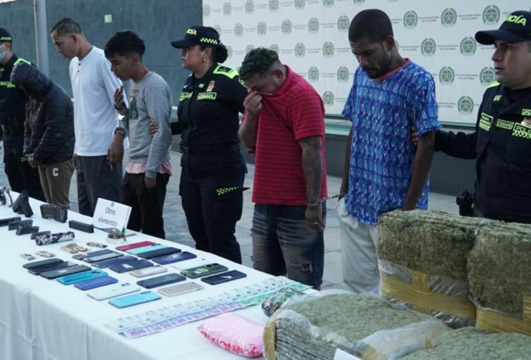 Desmantelan tres bandas criminales en Bogotá Desmantelan tres bandas criminales en Bogotá