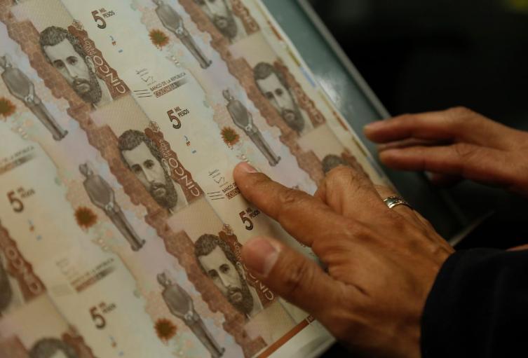 Billete de $5.000 podría valer $1 millón: lo sacaría de deudas Billete de $5.000 podría valer $1 millón: lo sacaría de deudas