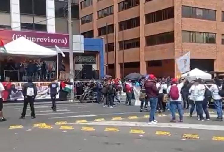 Paro de maestros en Bogotá
