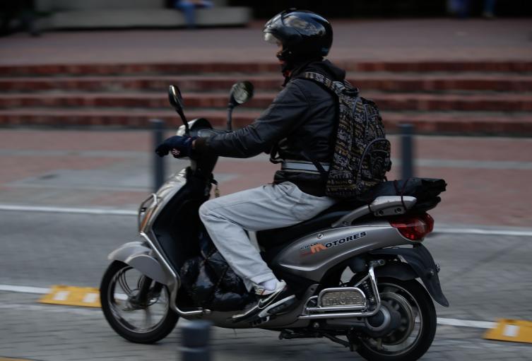 Secretaría Movilidad reacciona a autorización de ciclomotores en ciclorruta