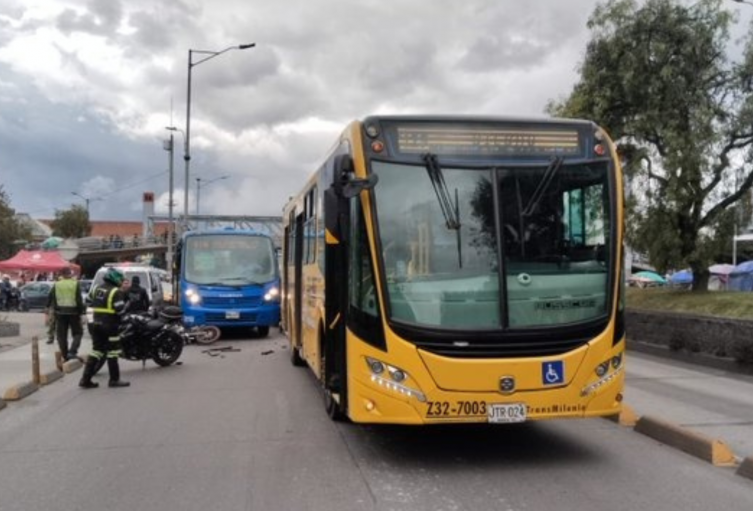 Secretaría de Movilidad reportó el siniestro y ya hay desvíos por la Av. Ciudad de Cali