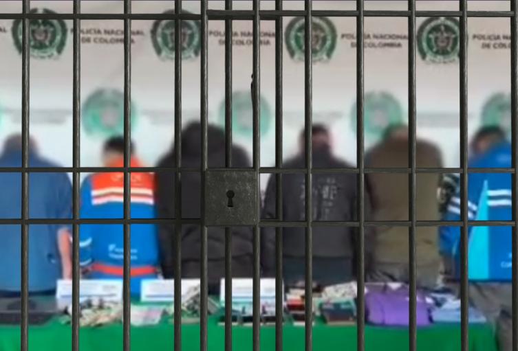Capturados al intentar volarse por el techo de una casa Capturados al intentar volarse por el techo de una casa