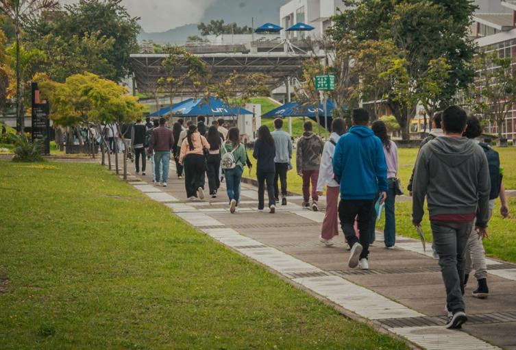 Universidad Nacional