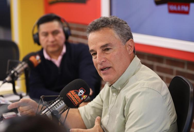 Aníbal Gaviria, precandidato presidencial Aníbal Gaviria, precandidato presidencial y exgobernador de Antioquia