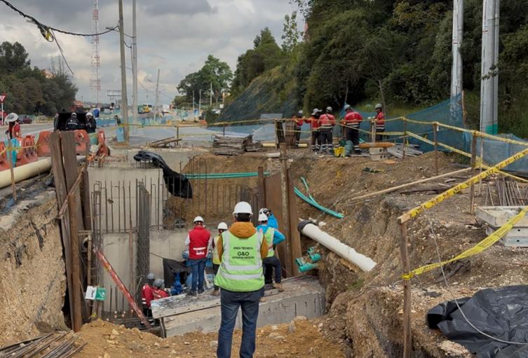 Obras de acueducto en la avenida El Rincón avanzan 96 %