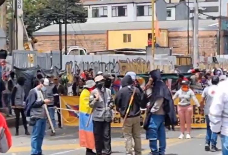 Manifestación en la Universidad Pedagógica