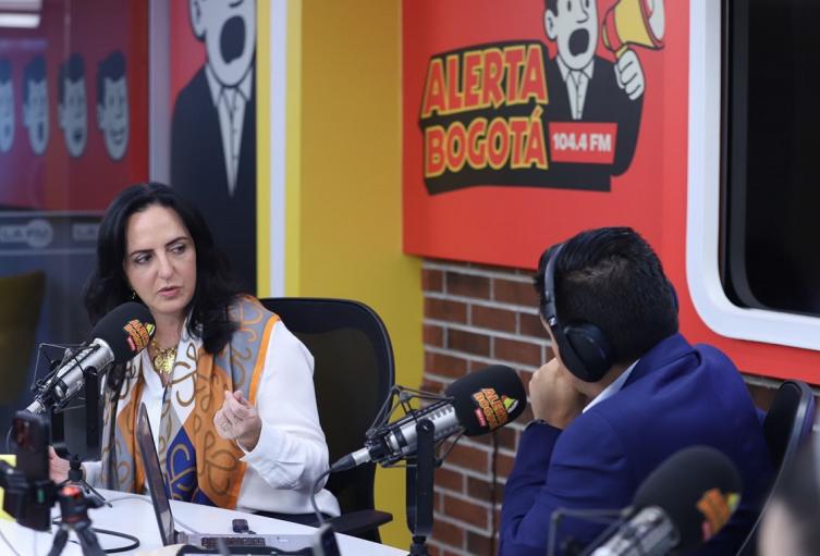 María Fernanda Cabal, en Alerta Bogotá María Fernanda Cabal, en Alerta Bogotá