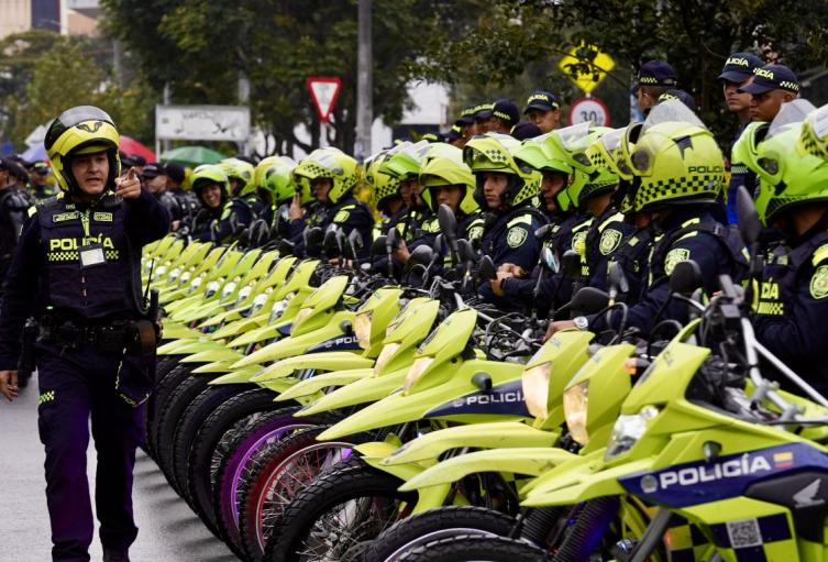 Amor y Amistad: 2.100 policías garantizarán la seguridad en puntos estratégicos de Bogotá