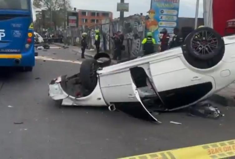 Accidente en avenida Mutis de Bogotá Accidente en avenida Mutis de Bogotá
