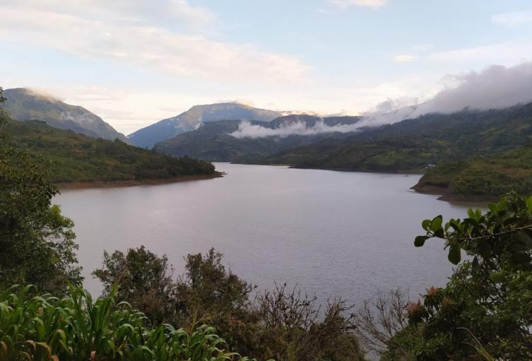 Sistema Chingaza y el nivel de los embalses Sistema Chingaza y el nivel de los embalses