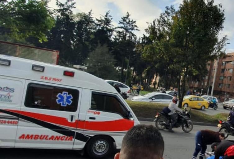 Ciclista muerto en la avenida Ciudad de Cali Ciclista muerto en la avenida Ciudad de Cali