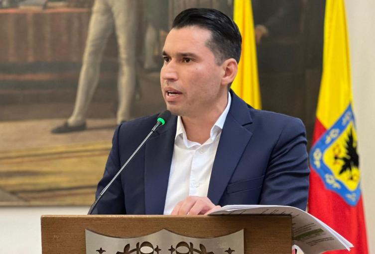 Leandro Castellanos Leandro Castellanos, concejal de Bogotá