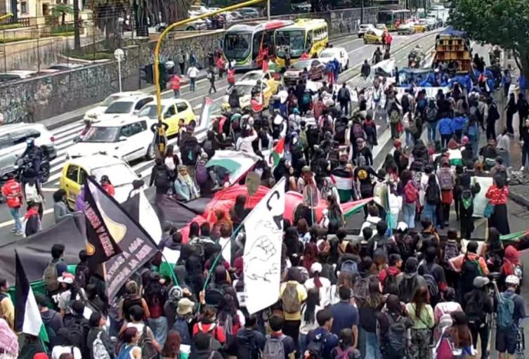 Protestas en Bogotá, 7 de octubre de 2025 Protestas en Bogotá, 7 de octubre de 2025