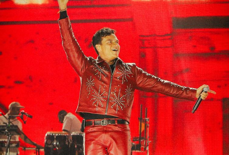Silvestre Dangond Silvestre Dangond en concierto
