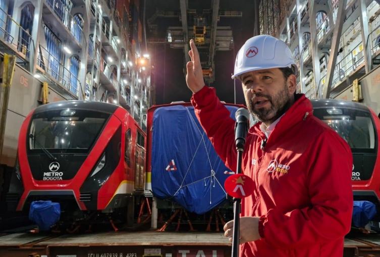 Tren número 3 en Colombia del Metro de Bogotá Tren número 3 en Colombia del Metro de Bogotá