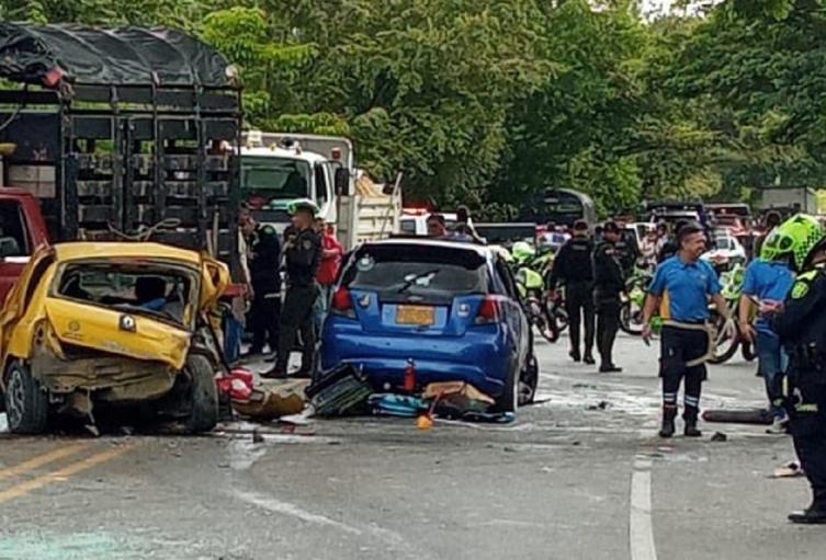 Accidente en vía Bogotá-Girardot