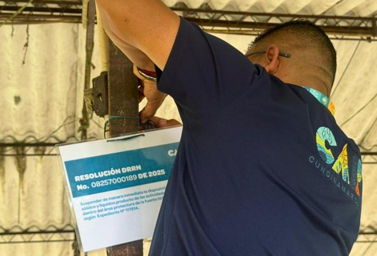 CAR suspende matadero en Yacopí por vertimientos en zona protegida