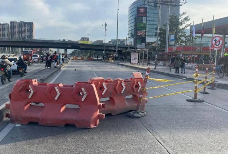 Cierre vial en la Avenida NQS