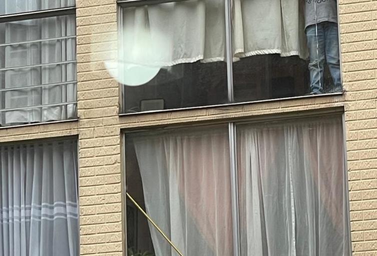 Policía rescata a menor hallado solo y en precarias condiciones en Suba