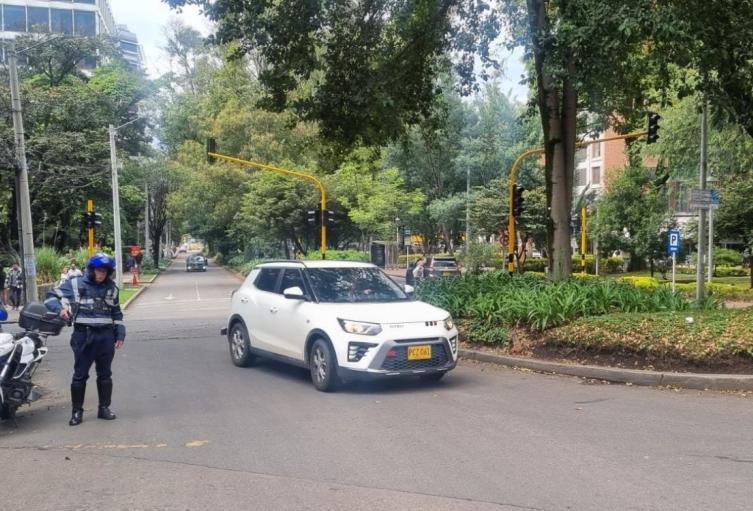 Semáforos colapsados en Bogotá: tráfico detenido en varios puntos