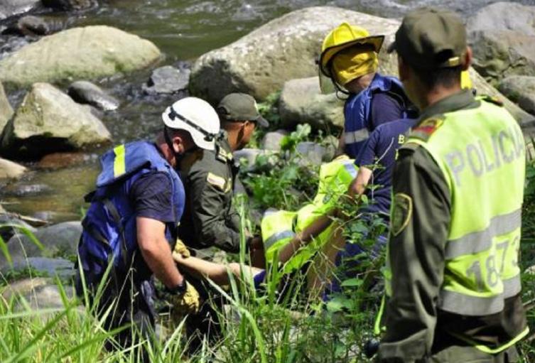 Tragedia de familia arrastrada por creciente en Silvania