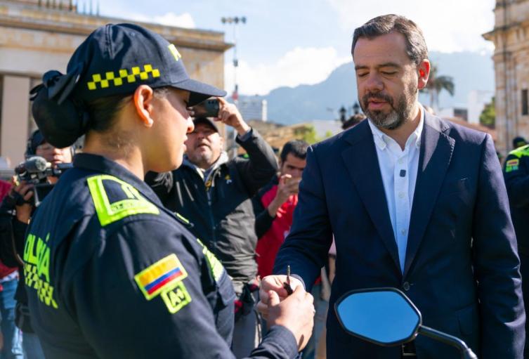 Bogotá estará blindada para el 2026 megaflota entra en acción