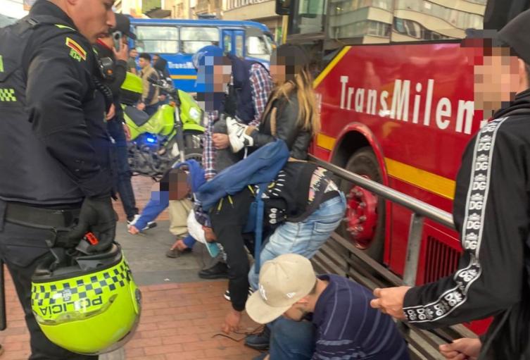 Revendedores de pasajes de TransMilenio