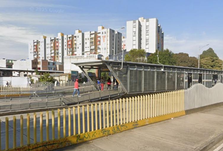 Estación La Campiña de Transmilenio