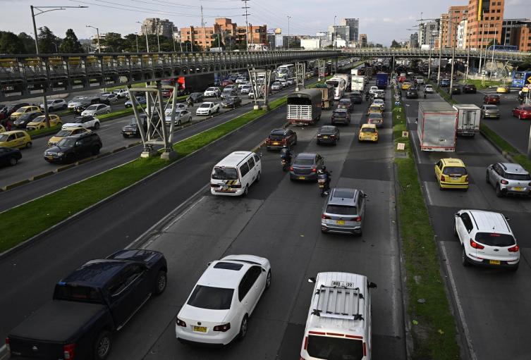 Pico y placa en Bogotá diciembre 2025