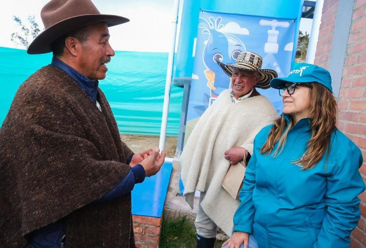 Entregan planta de tratamiento de agua en Sumapaz