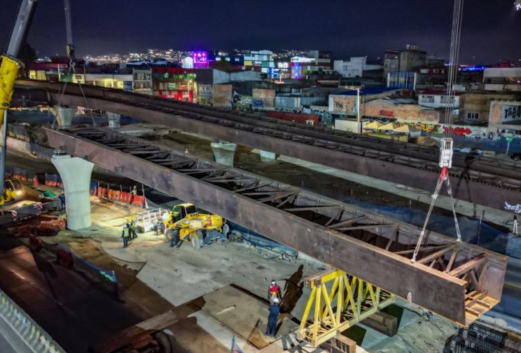 Puente de Venecia IDU culmina izaje de vigas y proyecta entrega para 2026