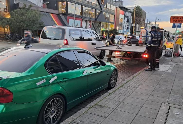 Inmovilización de vehículos en grúa