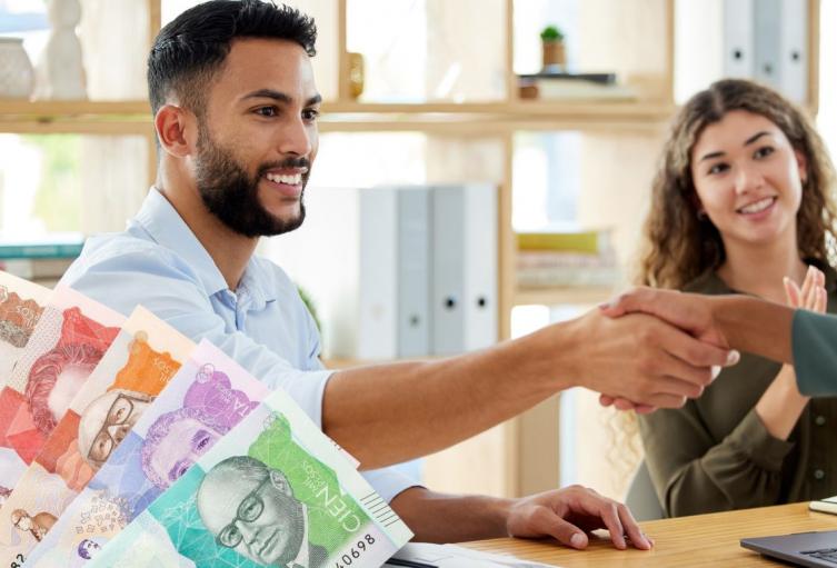 ¿Busca empleo en 2026? Abren 150 vacantes con sueldos de hasta 2.700.000